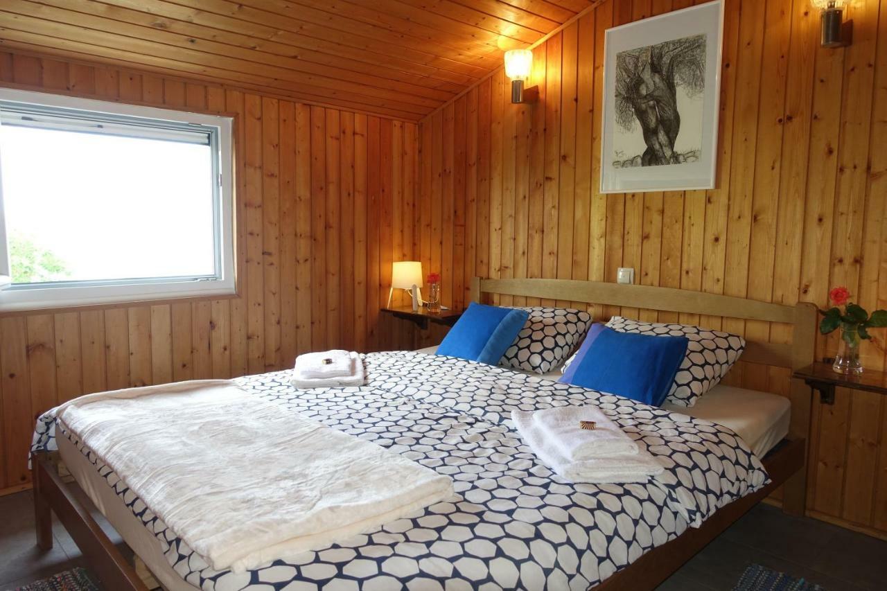Apartman Joy Нин Екстериор снимка